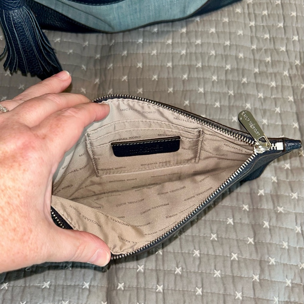 Michael Kors Navy Leather and Denim Striped Tote 👜 - Picture 10 of 16